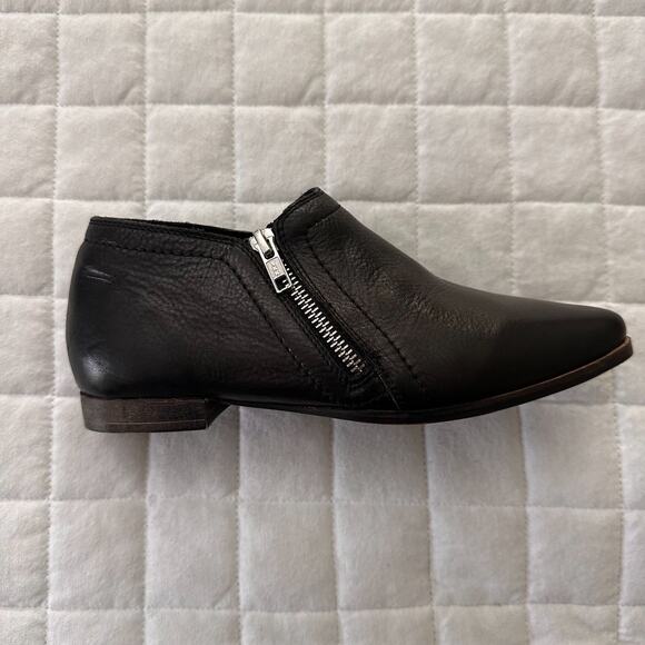 FREE PEOPLE Womens Ankle Boots 36 US 6 Black Leather Low Heel Pointed Toe Zipper - Picture 9 of 14